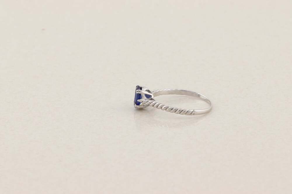 Sterling Silver Glass Filled Treated Natural Sapphire Ring Size 9 3/4 Avon - Picture 6 of 8